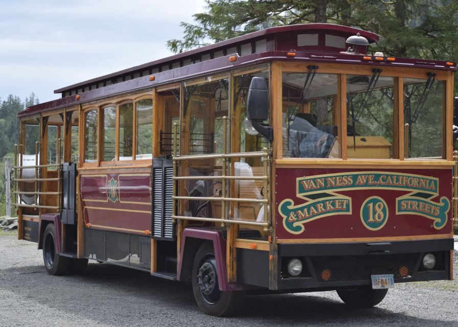 Ketchikan: Totem Pole, Wildlife & City Trolley Tour - Transportation and Tour Dynamics