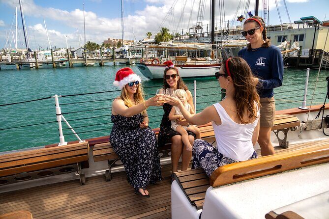 Key West Christmas Cruise with Live Band and Drinks - Who Is This Tour Best Suited For?