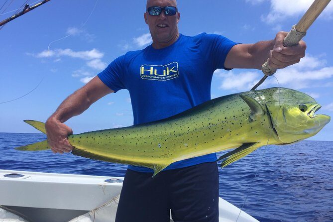 Kona Hawaii Deep Sea Fishing experience on the Bite Me 4 - A Detailed Look at the Itinerary