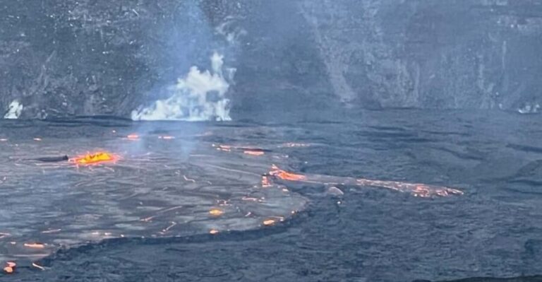 Kona: Kilauea Summit to Shore - Black Sand Beaches and Sea Turtles