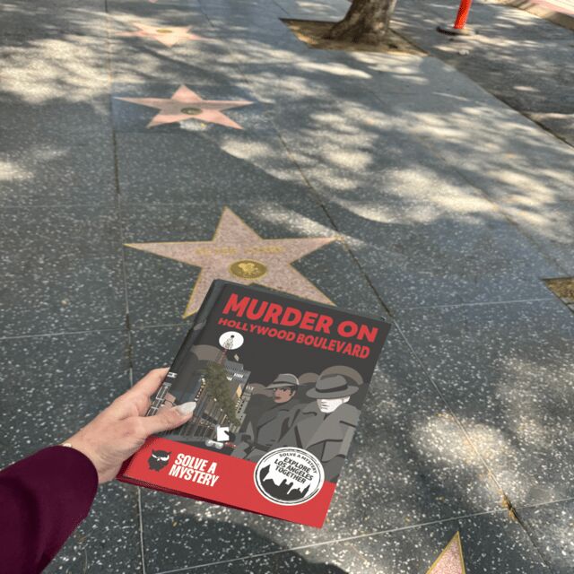 LA: Self-Guided Mystery Tour on Hollywood Boulevard (ENG) - Who Will Love This Tour?