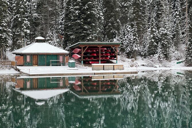 Lake Louise Emerald Lake &Peyto Lake 3 lakes tour from Banff - FAQs