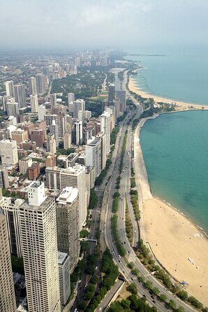 Lake Michigan Skyline Cruise in Chicago - The Experience: What Sets It Apart