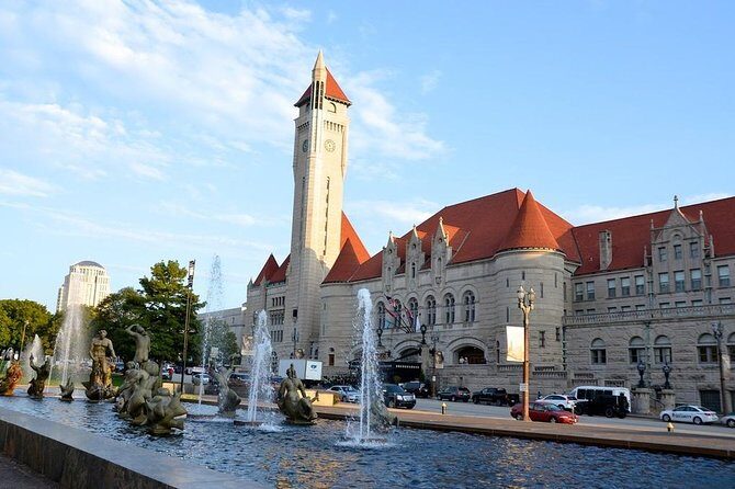 Landmarks Downtown-West Walking Tour - The Value of Expert Guides and Hidden Gems