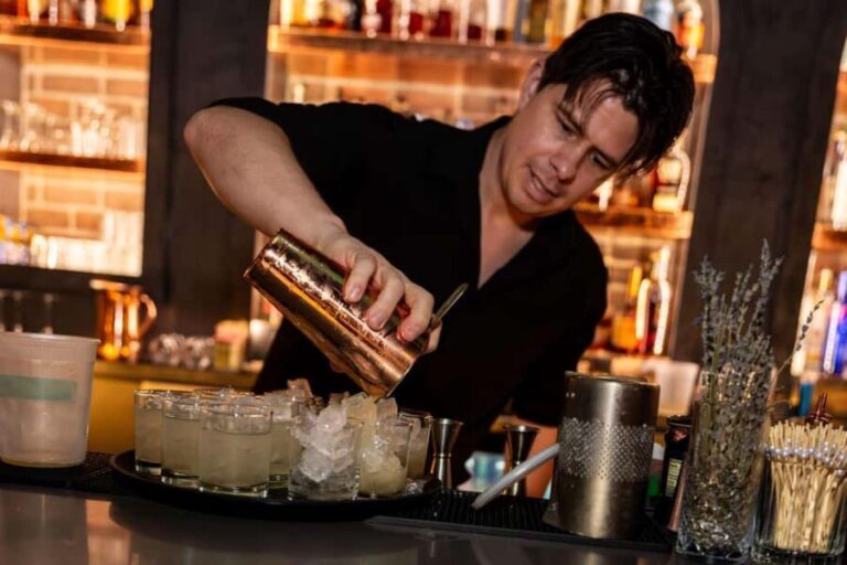 Las Vegas: Arts District Speakeasies & Hidden Gems Bar Crawl - What You Can Expect at Each Stop