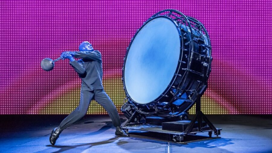 Las Vegas: Blue Man Group Show Ticket at Luxor Hotel - The Venue and Location