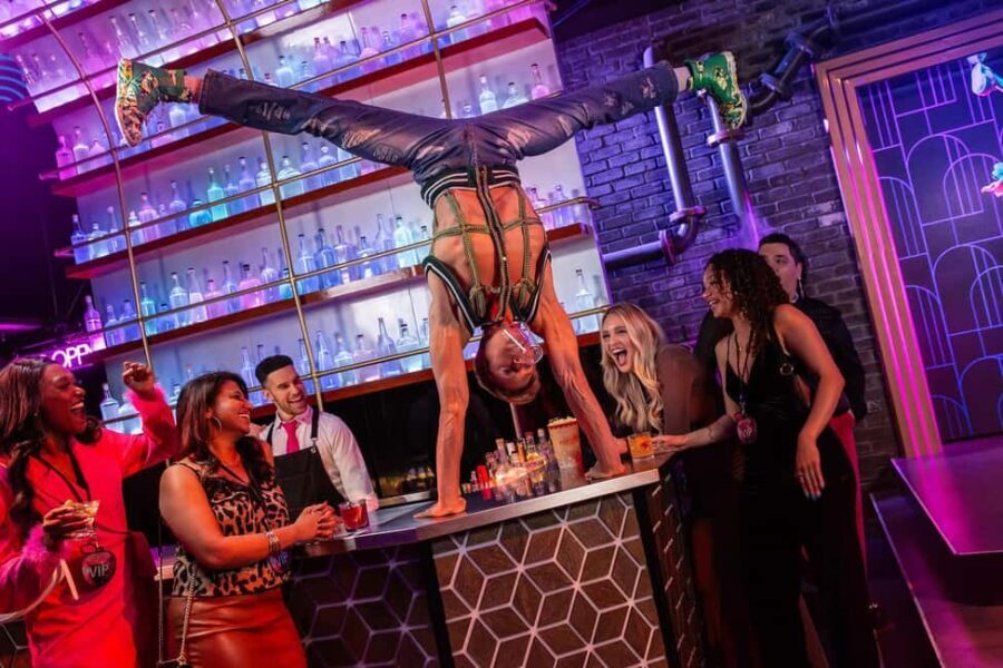 Las Vegas: Cirque du Soleil Mad Apple VIP Social Experience - The Meet & Greet and Bubbly