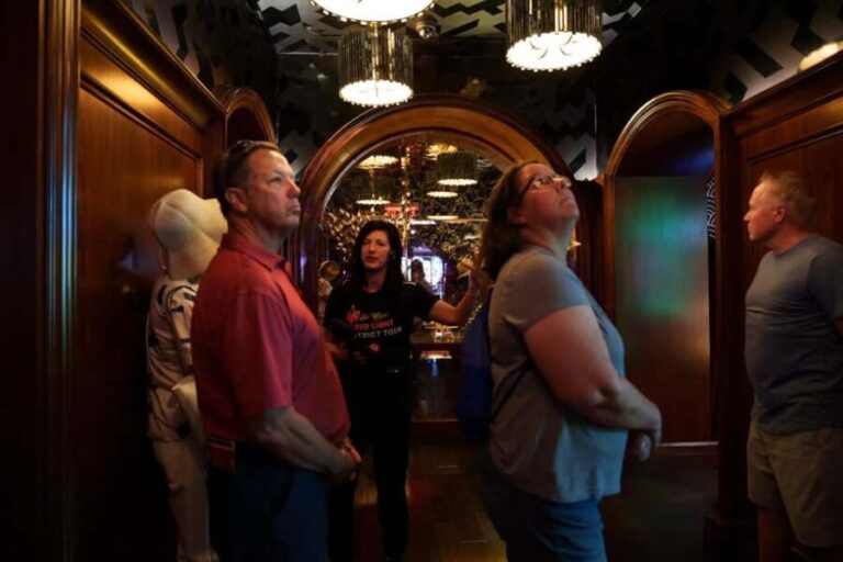 Las Vegas: Fremont Street Secrets & Red Light History Walk - Exploring the Historic Red Light District