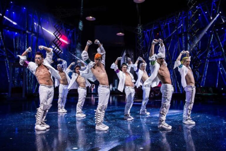 Las Vegas: MJ One Show VIP Experience - What the Show Feels Like