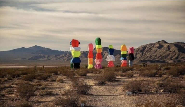Las Vegas: Private 7 Magic Mountains and Vegas Sign Car Trip - Who Will Love This Tour?