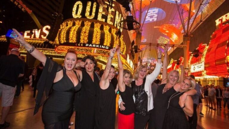 Las Vegas: Private Party Bus Tour Of Vegas Strip w Champagne - A Deep Dive into the Experience