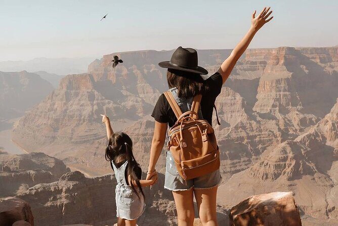 Las Vegas Tour to Grand Canyon, Hoover Dam & 7 Magic Mountains - A Deep Dive into the Itinerary