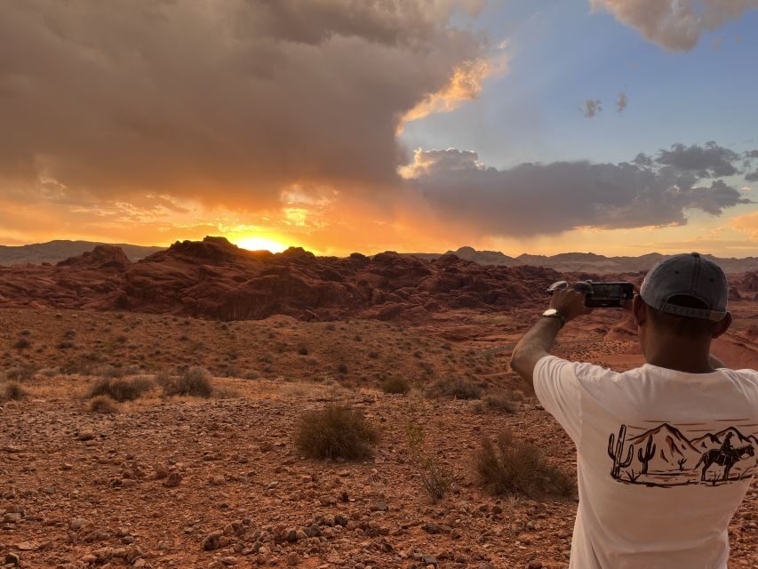 Las Vegas: Valley of Fire Sunset Tour with Hotel Transfers - Who Will Love This Tour?