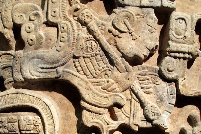 LDS Tour Cancun Mayan Museum & San Miguelito Archeological Site - What to Expect from Your Guide and Group Dynamics