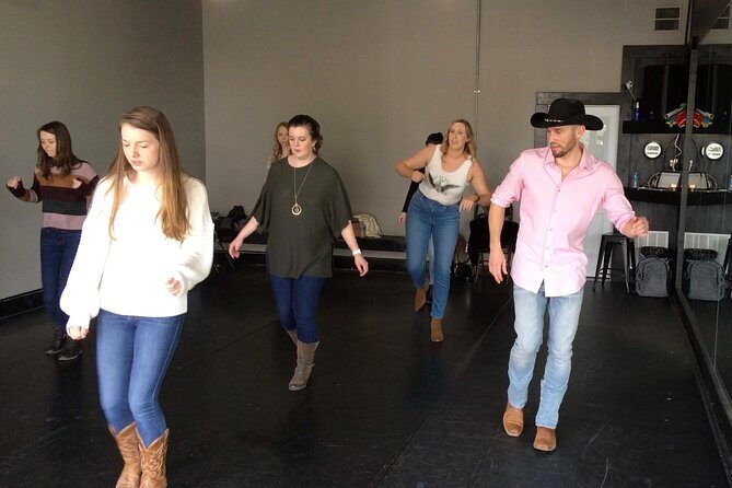 Learn to Line Dance Class with Instructor in Nashville - Practical Details and Tips