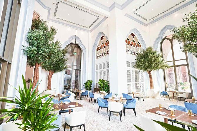 Lebanese Terrace and Emirates Palace with Transfer and Lunch - The Experience: What to Expect from the Tour