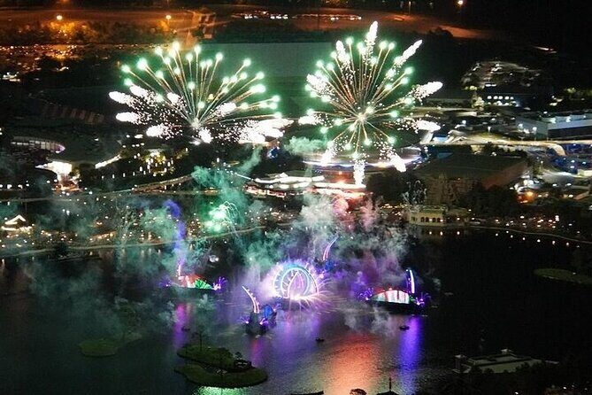 Limited Time Halloween or Christmas 77 Miles Fireworks Tour - Detailed Breakdown of the Itinerary
