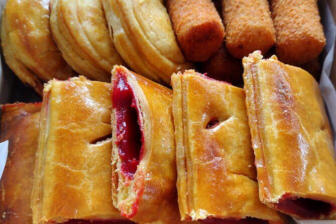 Little Havana Tour Cuban food dance cigars art music museum - A Deep Dive into the Little Havana Experience