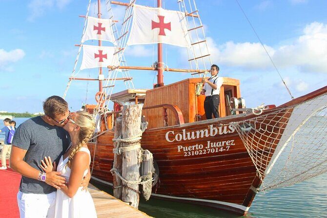 Live a Romantic Night Cruise Dinner at COLUMBUS (open bar included) - The Sum Up