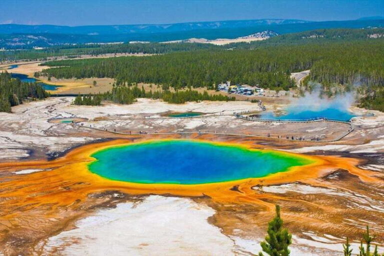 Lodging at Old Faithful Yellowstone&Grand Teton 5-Day Tour - The Practical Value: Who Will Love This Tour?
