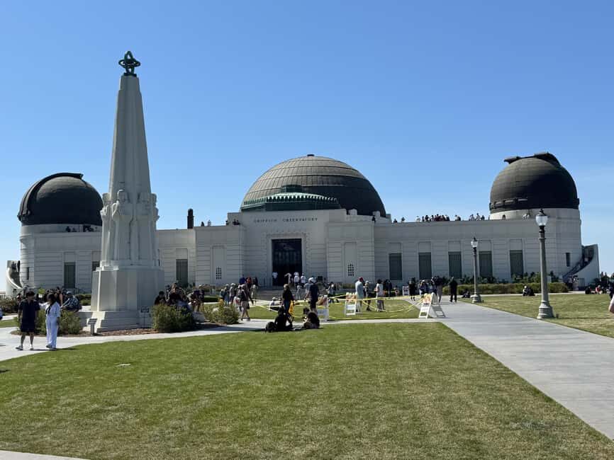 Los Angeles: 4.5-hour tour in an SUV Hollywood/Beverly Hills/G. Observatory - Itinerary Breakdown