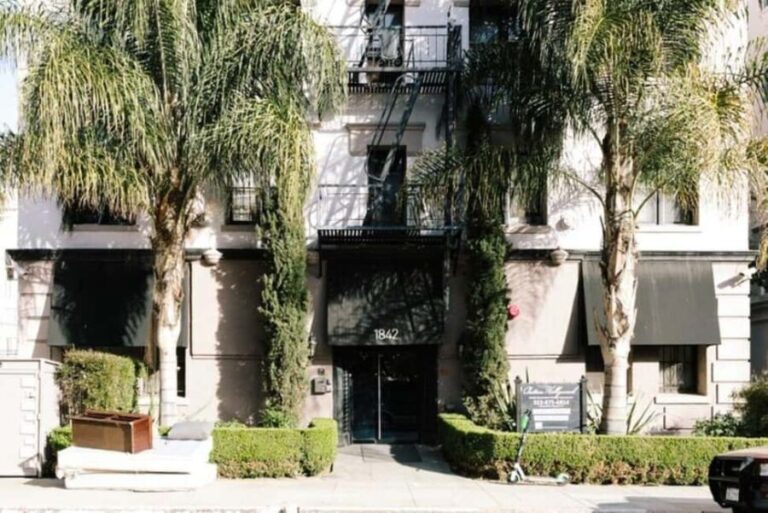 Los Angeles: Black Dahlia Hollywood Horror Limo Tour - Whats Included and What to Expect