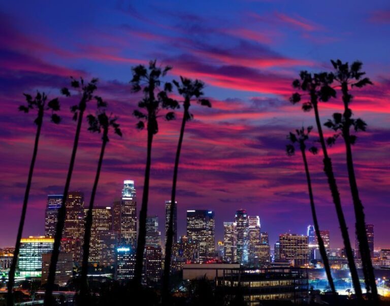 Los Angeles: Hollywood Night Tour with Griffith Observatory - What’s Included and How It’s Presented