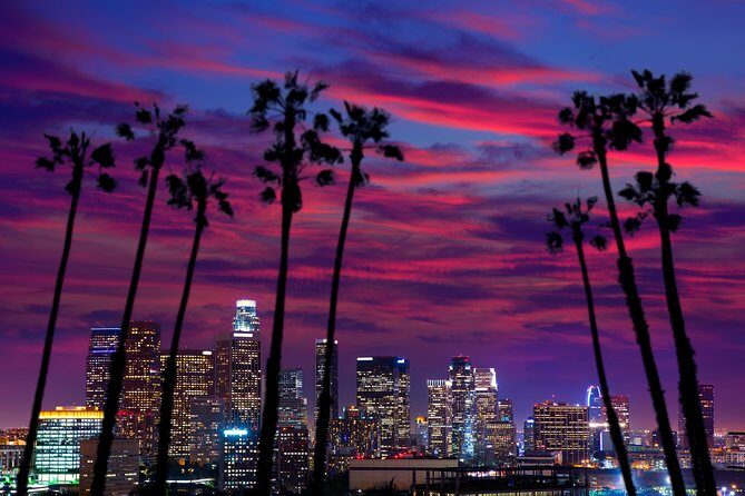 Los Angeles: Hollywood Night Tour with Griffith Observatory - A Detailed Look at the Hollywood Night Tour Experience