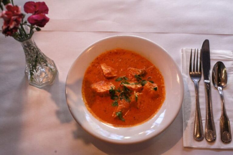 Los Angeles: Old Pasadena Food Tasting Walking Tour - Who Should Consider This Tour?