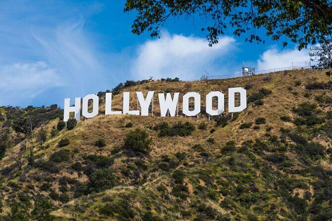 Los Angeles Original 90-Minute Walking Tour to The Hollywood Sign - City and Natural Views