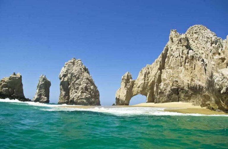 Los Cabos: City Tour with Cruise, Snorkeling, and Tastings - The Itinerary in Detail