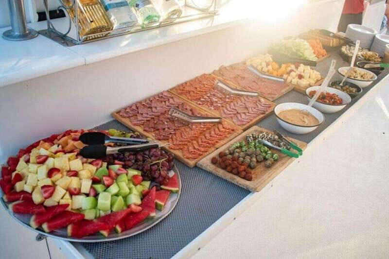 Los Cabos: Jazz & Wine Sunset Catamaran Cruise - The Value of the Tour