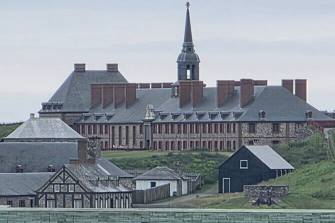 Louisbourg Fortress Tours - The Fortress of Louisbourg National Historic Site