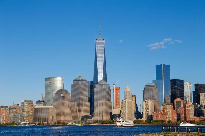 Lower Manhattan & Ground Zero Exclusive Guided Walking Tour - The Value of a Guided Private Tour