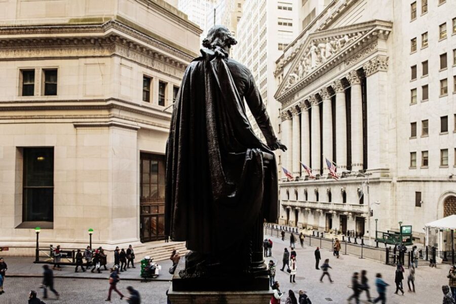 Lower Manhattan Tour: Wall Street & 9/11 Memorial - The Experience from the Traveler’s Perspective