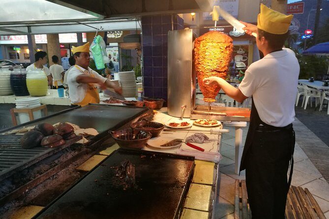 Lucha Libre-Wrestling FiestaExper Taco Dinner Beer ONLY SUNDAYS - Who Will Love This Tour?