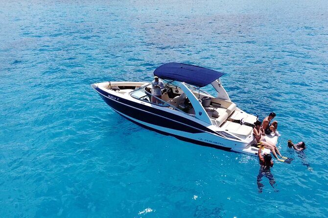 Luxury Private Boat Charter in Big Island Hawaii - Introduction: A Private Boat Adventure on Big Island Hawaii