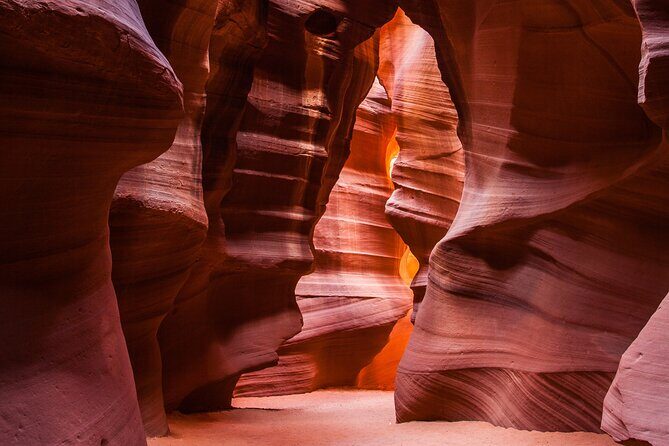 Luxury tour for up to 7 to Antelope Canyon X and Horseshoe Bend - FAQs