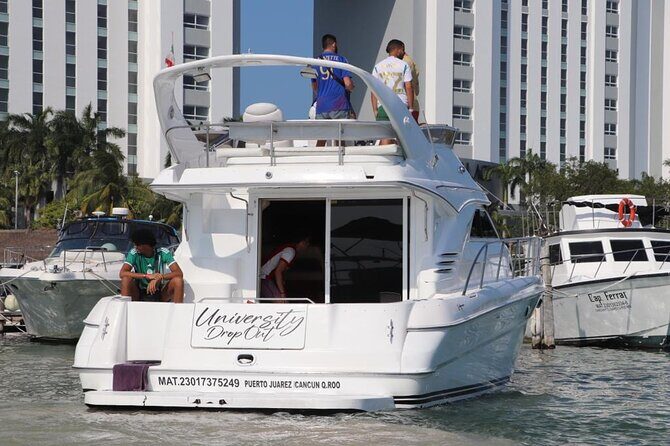 Luxury Yacht in Paradise and snorkel by Isla Mujeres - The Experience: Who Will Love It?