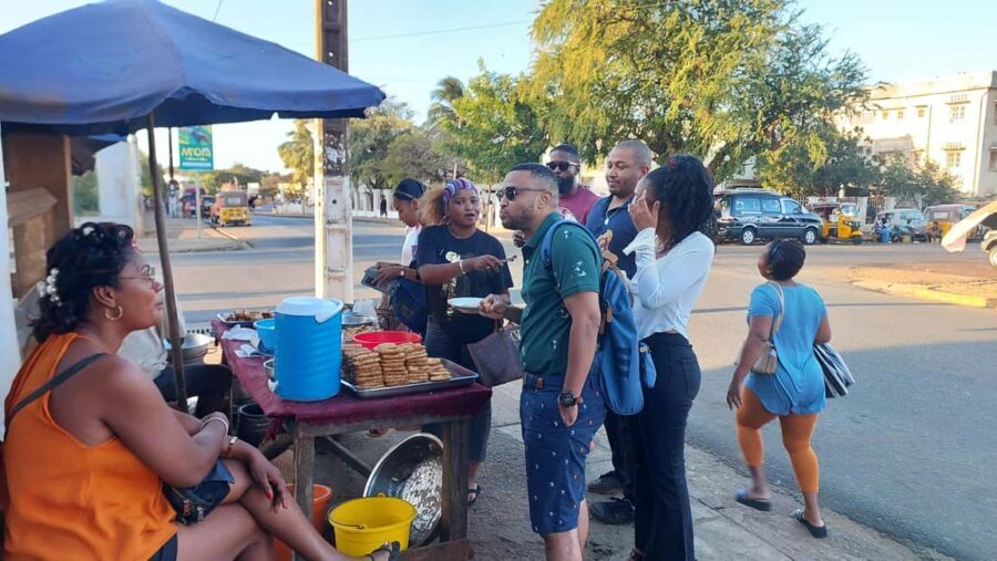 MADAGASCAR DIEGO SUAREZ: STREETFOOD TOUR - Authenticity and Cultural Insights