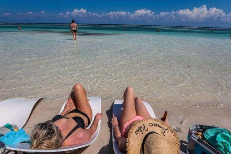 Mahahual: Snorkeling on the Great Mayan Reef - The Snorkeling Experience: Highlights and Challenges