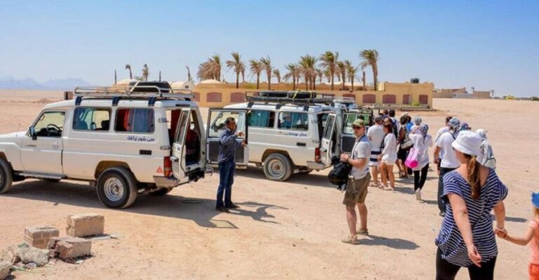 Makadi Bay: Mega Tour Jeep, ATV, Buggy, Camel, Dinner & Show - 4x4 Jeep Safari and Desert Exploration