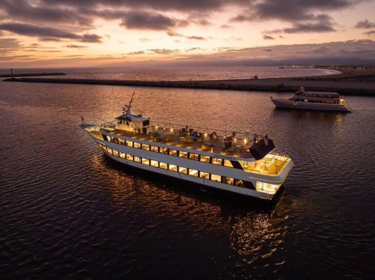 Marina Del Rey: Christmas Day Buffet Brunch or Dinner Cruise - The Value: Is It Worth the Price?