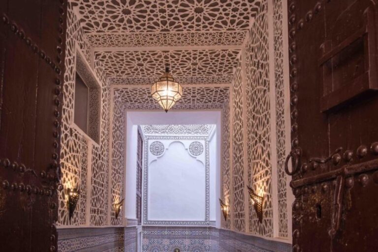Marrakech: Authentic Moroccan Hammam Experience in Mouassine - Authentic, Budget-Friendly, and Cultural