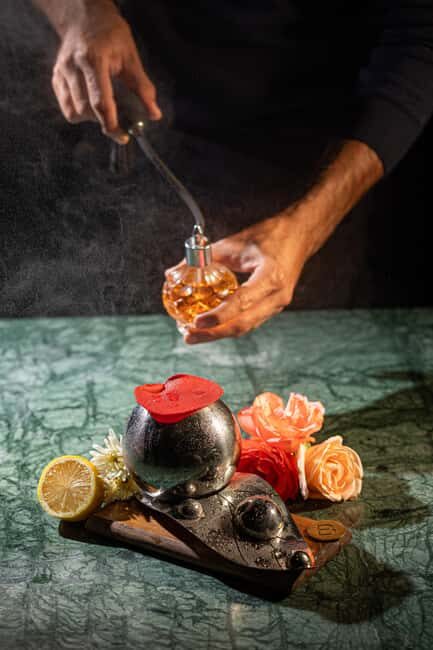 Marrakech: Cocktail Tasting Mixology & Moroccan Tapas - The Experience and Atmosphere