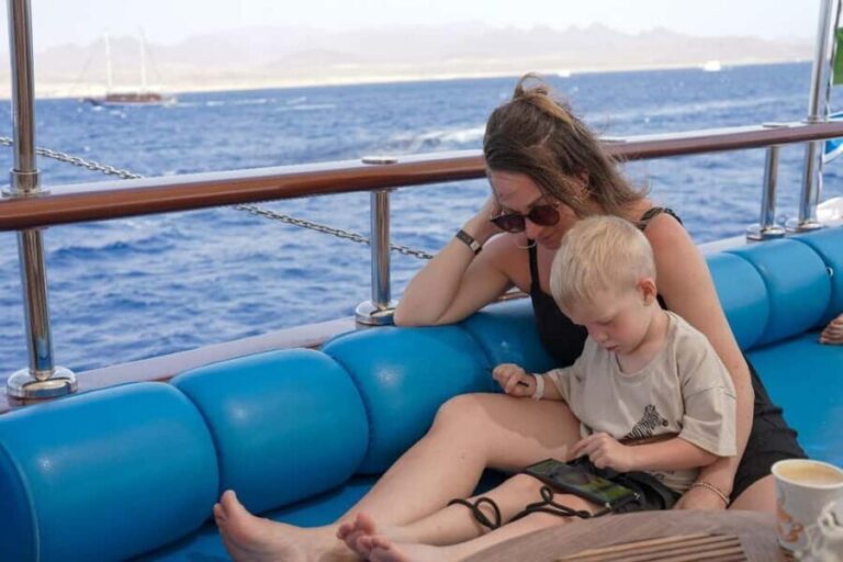 Marsa Alam: Pirates Premium Boat to turtle bay with lunch - Authentic Traveler Feedback