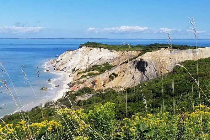 Martha's Vineyard Daytrip from Boston with Round-Trip Ferry & Island Tour Option - FAQs