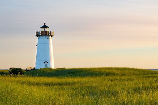 Marthas Vineyard Self-Guided (APP/GPS) Audio Walking Tour - The Sum Up
