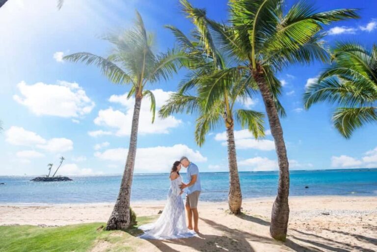 Maui: Professional Photographer Couples and Families - The Day of the Shoot