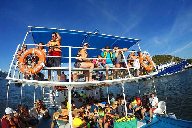 Mazatlan Sightseeing with Lunch and 2 Activities For up to 8 Passengers - Key Points